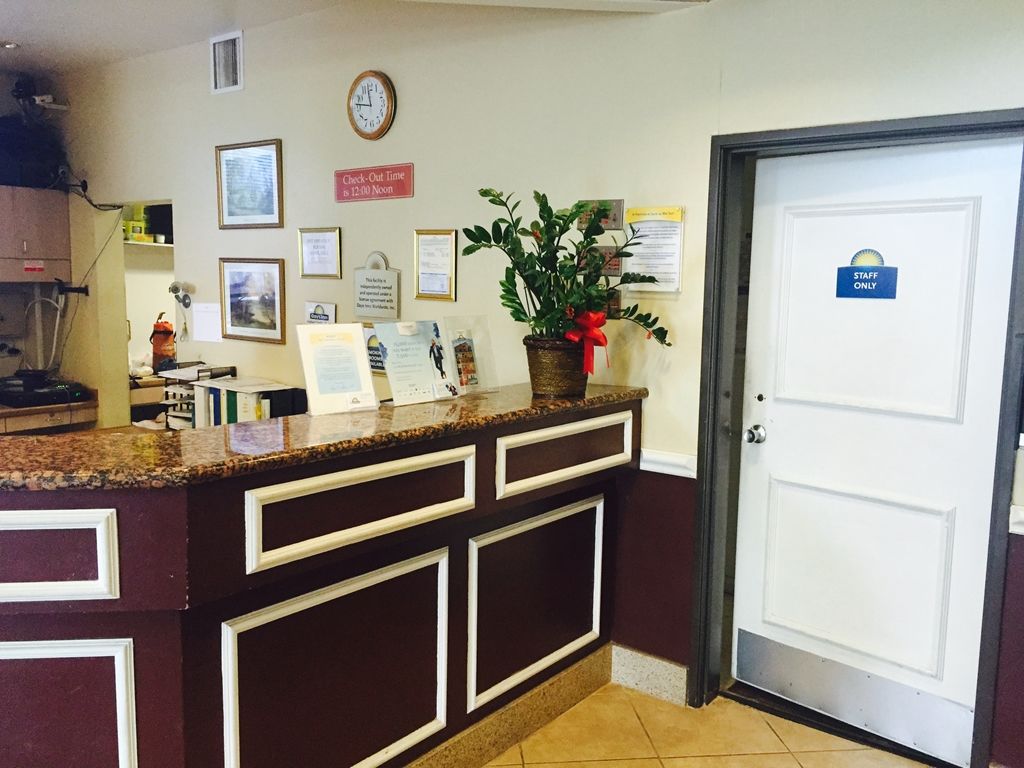 San Bernardino Inn & Suites Εσωτερικό φωτογραφία