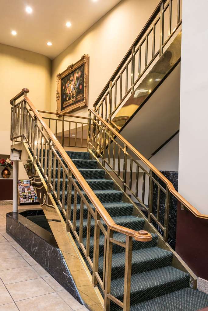 San Bernardino Inn & Suites Εσωτερικό φωτογραφία